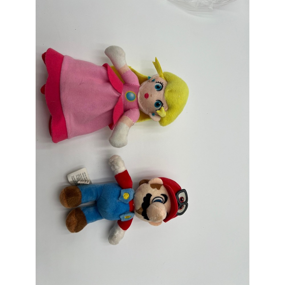 Nintendo Super Mario Odyssey Plush Set Mario with Cappy and Princess Peach 9"